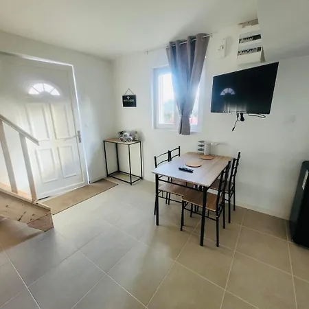 Apartment Le Milazo Au Coeur De La Campagne